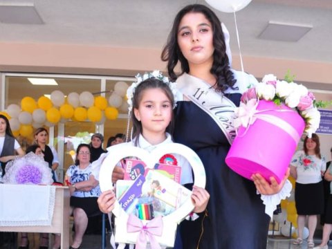 Şəhid bacısı yüksək balla Türkiyə-Azərbaycan Universitetini SEÇİB