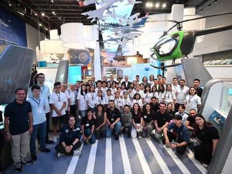 Şəhid və qazi ailələrinin övladları Türkiyəyə səfər ediblər