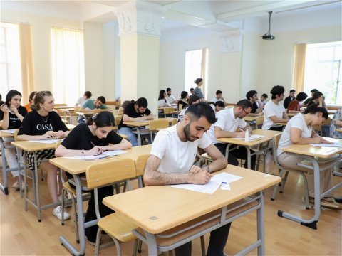 Buraxılış imtahanı bu tarixdə KEÇİRİLƏCƏK 