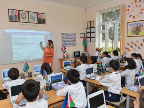 Məktəblərin tədris planları təsdiqlənib