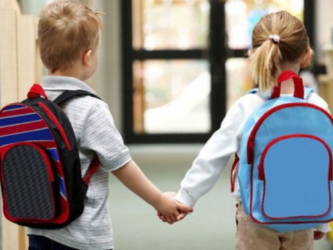 Mütəxəssis: Məktəb çantasının ağırlığı uşağın çəkisinin 10 faizindən çox olmamalıdır  