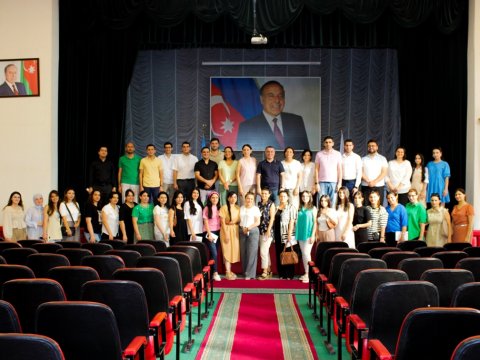 MDU-da "Liderlik və auditoriyanın idarə edilməsi"mövzusunda təlim keçirilib