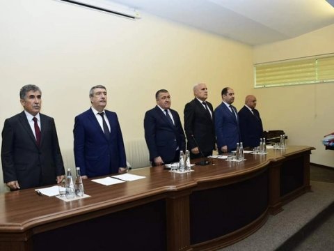 Xətai rayonunda yüksək bal toplayanlarla görüş keçirilib