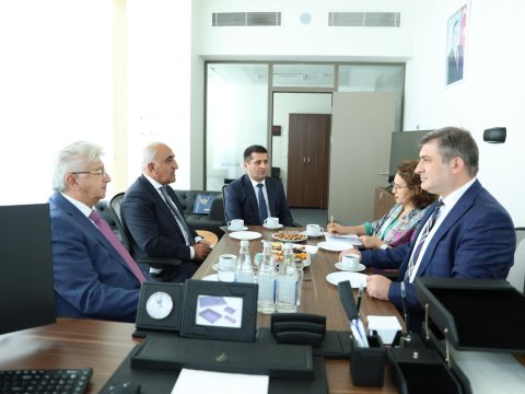 Beynəlxalq Mühasiblər Federasiyasının&nbsp;prezidenti UNEC-də olub