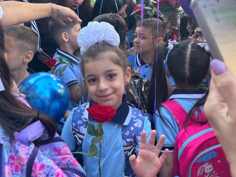 Rövşən Nəsirov adına 111 nömrəli məktəbdə Bilik Günü tədbiri keçirildi - FOTO