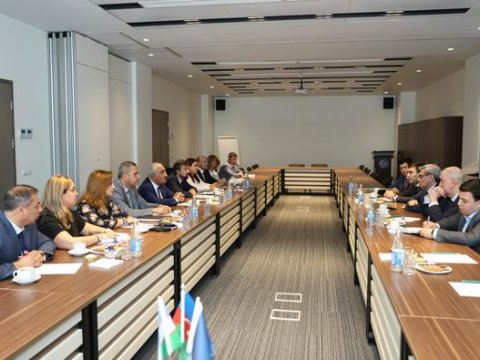UNEC Özbəkistan universitetləri ilə əlaqələri genişləndirir
