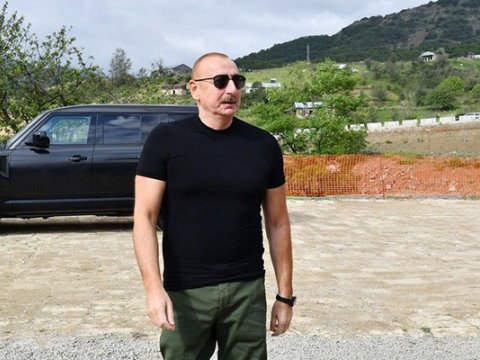 İlham Əliyev Şuşaya getdi