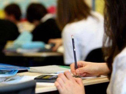 Kolleclərdə oxuyanlar ən çox bu ixtisasları SEÇİBLƏR