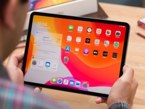 ÜST: Dünyada hər 10-cu yeniyetmə sosial şəbəkələrə görə psixi problemlər yaşayır