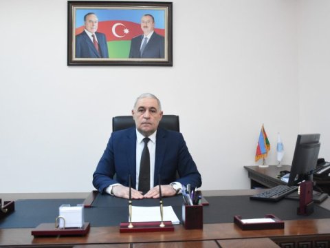 Azərbaycanda bu rektor fəaliyyətini&nbsp;DAYANDIRDI