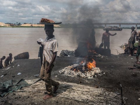 UNICEF təmsilçisi: Uşaqların 96 %-i çirklənmiş hava ilə nəfəs alır