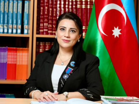 "Əməkdar müəllim": Bəzi müəllimlərin nüfuzunu heç kim sarsıda bilməz