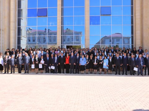 Naxçıvanda 5 Oktyabr-Beynəlxalq Müəllimlər Günü münasibətilə tədbir keçirilib