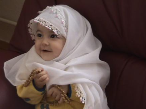 Uşaqların dini inancına təsir etmək olmaz – Deputat 