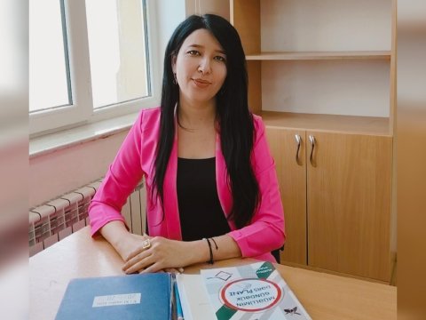 Ucqar kənddə dərs deyən “Fədakar müəllim”: Heç vaxt peşman olmamışam