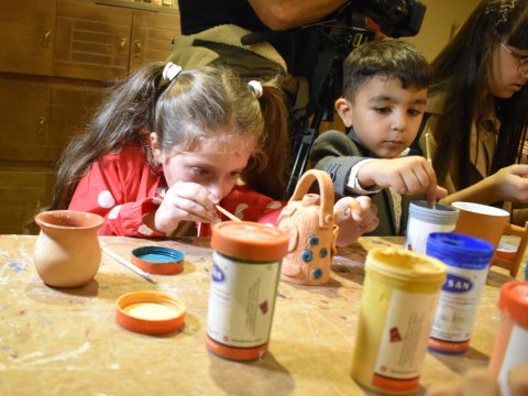 Şəhid övladları Şəkidəki &ldquo;ABAD&rdquo; Keramika və Tətbiqi Sənət Mərkəzində olublar