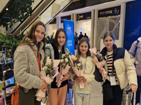 Ukraynadan daha 30 uşaq Azərbaycana gətirilib