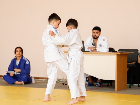 Naxçıvanda cüdoçular üçün rəsmi kəmər imtahanı keçirilib