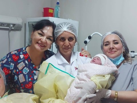 Azad Şuşanın ilk körpəsi - FOTO