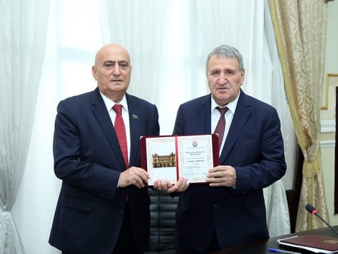 Qafqazşünaslıq İnstitutunun direktoru vəzifəsindən azad edilib