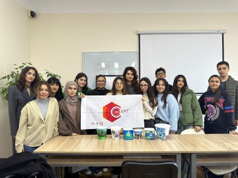 AzMİU tələbələri əl işlərində qlobal ekoloji mövzuları əks etdirməyə çalışıb