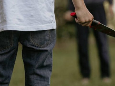 Məktəbdə daha bir silahlı insident: Şagird yaralandı