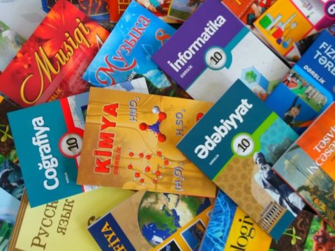 Növbəti il üçün 7 milyondan çox dərslik sifariş edilib - AGENTLİK