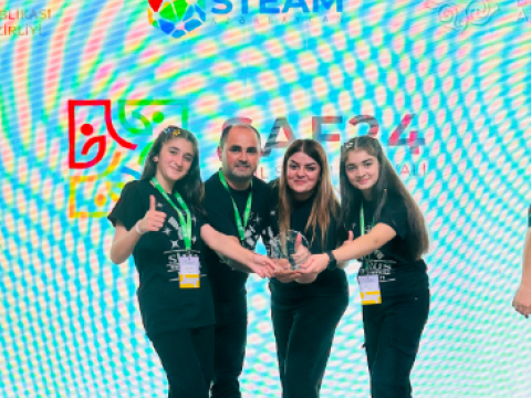 “İlin gənc müəllimi” şagirdlərini SAF 2024-ə hazırladı - QALİB OLDULAR