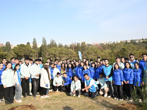 Leyla Əliyevanın iştirakı ilə Sabunçu rayonunda ağacəkmə aksiyası keçirilib