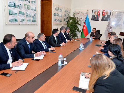 Yeni müdir müavini BŞTİ-nin kollektivinə təqdim edilib