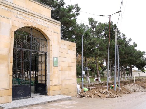 Bakıda yağış nəticəsində hasarı uçan məktəbdən XƏBƏR VAR