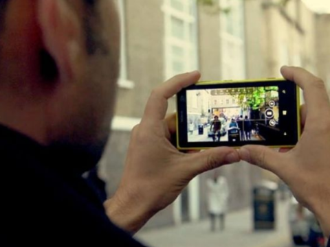 Azyaşlıların mediada icazəsiz paylaşılması: Onları hansı cəzalar gözləyir?