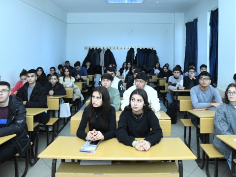 BMU-da Zəfər tariximizlə bağlı xüsusi mühazirələr təşkil olunub