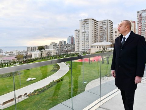 İlham Əliyev Bakıda Mərkəzi Parkın üçüncü hissəsinin açılışında - YENİLƏNDİ