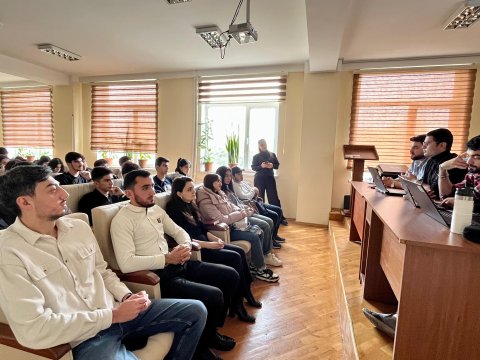 AzMİU MİT fakültəsində &ldquo;Ağıllı parkinq qoruyucusu&rdquo; layihəsinin təqdimatı keçirilib