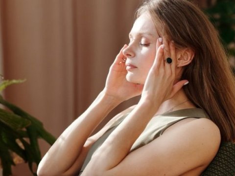 Sabahın havası meteohəssas insanlar üçün ƏLVERİŞLİDİR