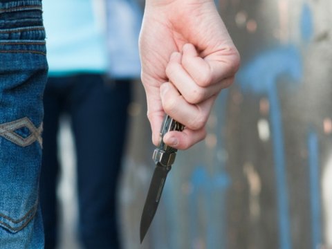 Qaxda 21 yaşlı gənc bıçaqlanıb