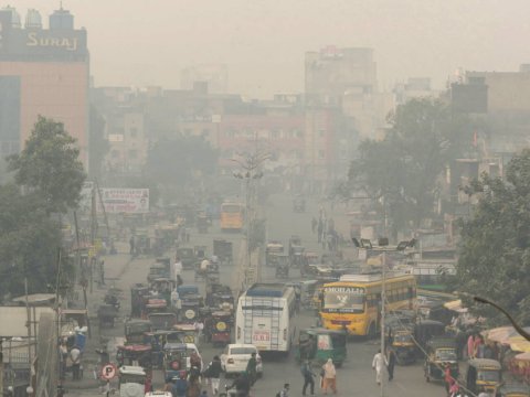 Havanın çirkliliyinə görə məktəblər&nbsp;bağlandı