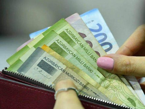 Müəllimlərin maaşı artırıldı