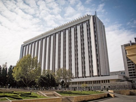 Bakıda bu universitetin yeni korpusu&nbsp;TİKİLİR