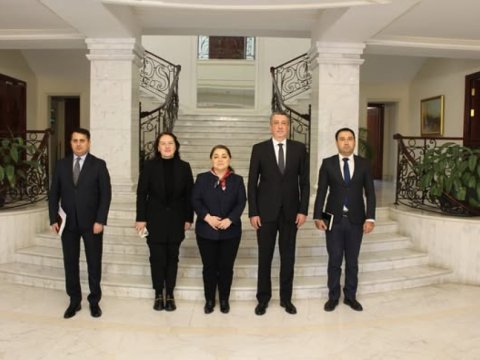 Azərbaycanla Gürcüstan arasında təhsil sahəsində əməkdaşlıq müzakirə olunub