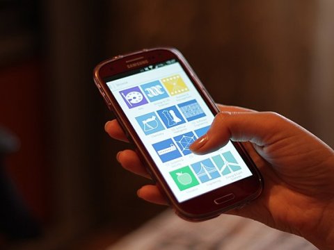 “Tarixdə bu gün” - Dünyada ilk smartfon yaradıldı