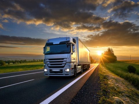 Beynəlxalq yük daşıyan sürücülərə bu gün imtahan var