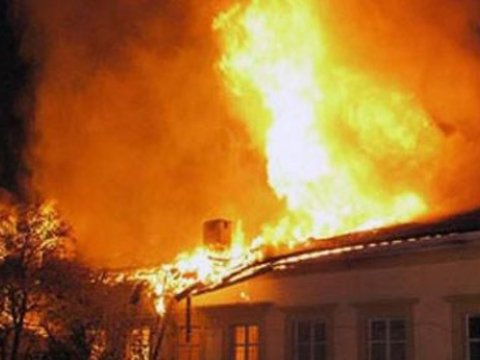 Abşeronda məktəbdə yanğın olub, 4 nəfər təxliyə olunub