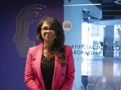 İnsan kimi düşünən və qərar verən qurğular yaradılır