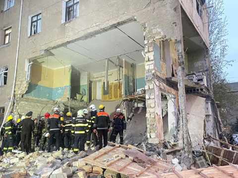 Sumqayıtdakı partlayışda xəsarət alan yeniyetmə öldü