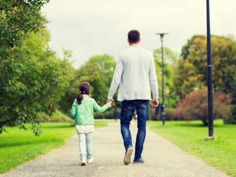 18 yaşına çatmamış uşaqlara görə müavinət ödənilə bilər