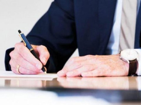 Diplomatik xidmət əməkdaşlarının əlavə təhsil alması qaydası məlum olub