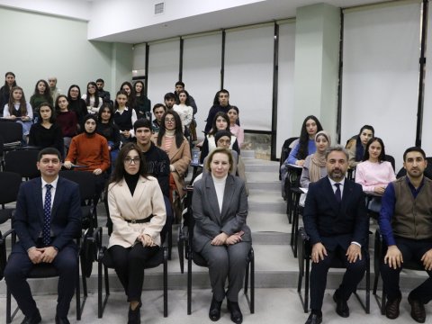 BBMM-nin monitorinq qrupu Azərbaycan Universitetində olub