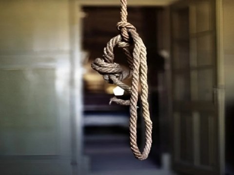 Bakıda 19 yaşlı oğlan kirayə yaşadığı evdə canına qəsd etdi